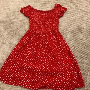 3/$15💞 H&M red and white polka dot dress